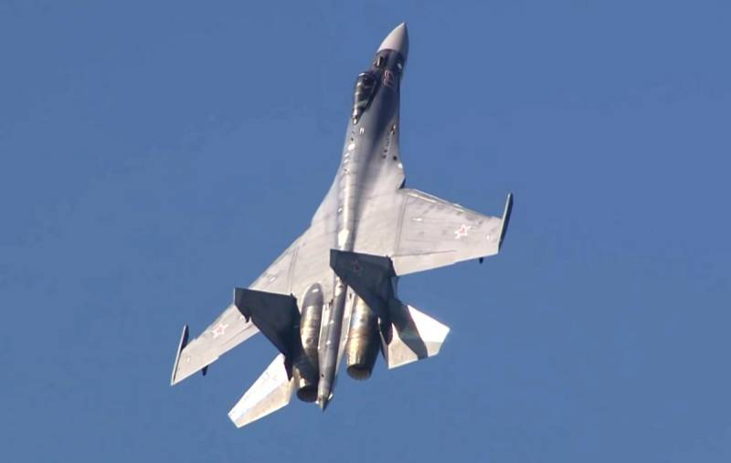 «Сочетание превосходства в воздухе с ударной мощью»: в США оценили комбинацию истребителей Су-35 и Rafale в ВВС Египта