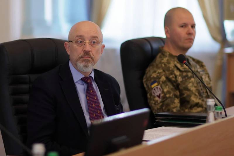 Министр обороны Украины назвал «виновного» среди стран-членов НАТО в блокировании централизованных поставок вооружений для ВСУ