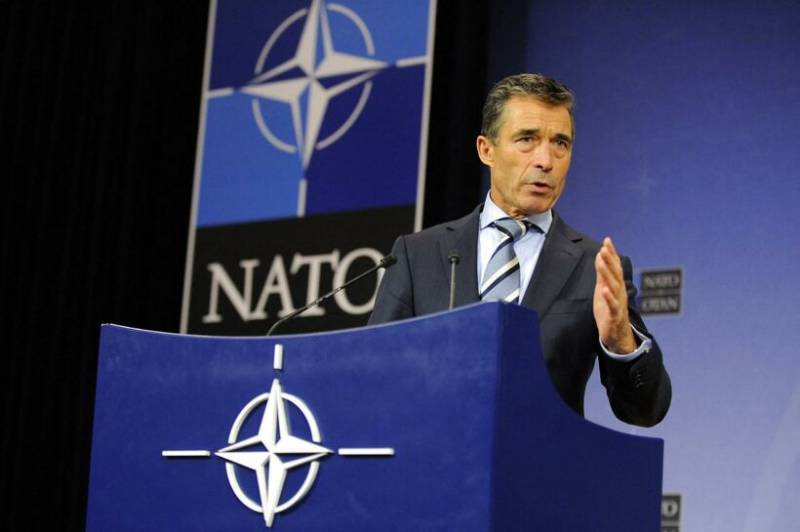 Экс-генсек НАТО призвал Брюссель обойти ограничения и принять в состав альянса Украину и Грузию