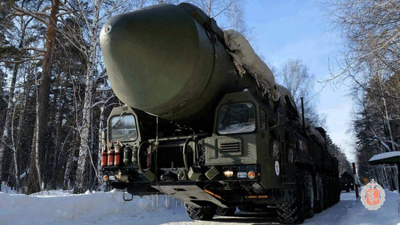 В России анонсировали проведение стратегических учений ядерной триады «Гром»