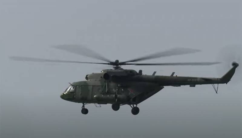 Военный вертолёт Ми-8 упал на лёд Волги в Ульяновской области
