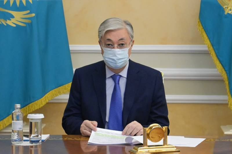 Казахстанский президент назвал причину захвата аэропорта Алма-Аты протестующими