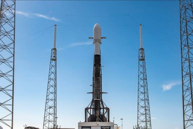«Первый за 10 лет»: С мыса Канаверал в США планируется старт ракеты Falcon 9 с украинским спутником
