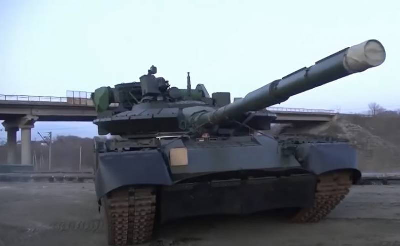 Новый танковый батальон морской пехоты ТОФ оснастили модернизированными танками Т-80БВ