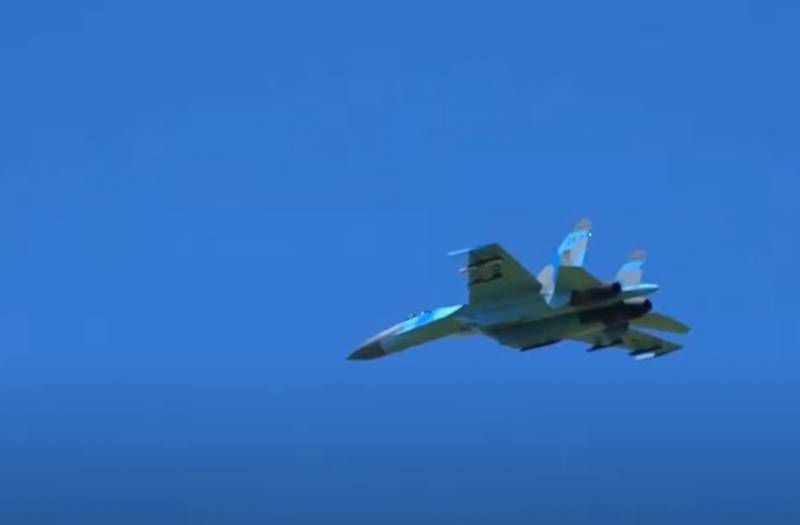 Минобороны Румынии сообщает о перехвате истребителя Су-27 ВВС Украины и его посадке на румынском аэродроме