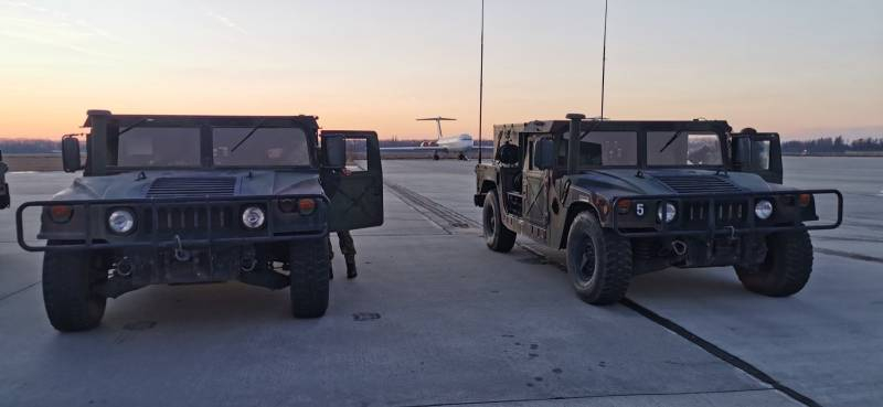 Внедорожники Humvee и ПЗРК Stinger вошли в военную помощь, переданную Литвой Украине