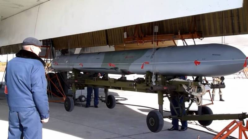 Французская пресса: В отличие от США Россия сделала ставку на ракеты-«невидимки», а не на «стелс»-бомбардировщики